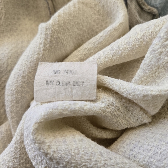 Elegant Cream and Blue Patchwork Skirt Set - Picture 9 of 12